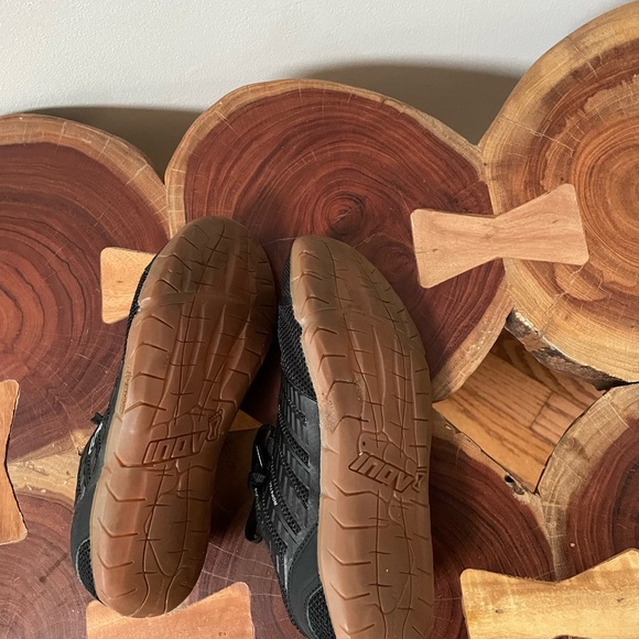 INOV 8 Bare XF 210 V3 Size W6 M4.5 - Picture 2 of 4